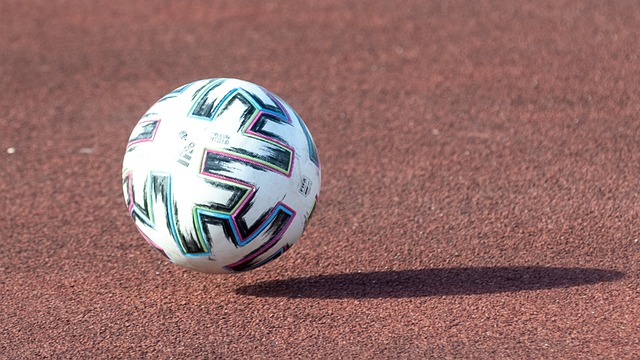 崇拜他的年 崇拜他的年